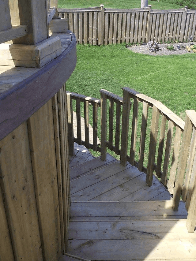 Barrier Fence and Deck - Deck